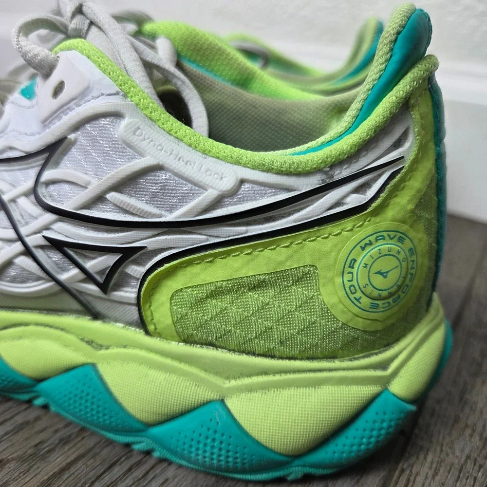 Mizuno Wave Running Shoes Womens 6.5 White‎ Green Teal Athletic Trainer